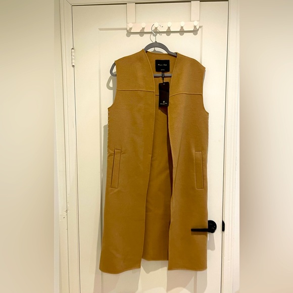 Brand new Massimo Dutti wool coat, size S. - Picture 1 of 6